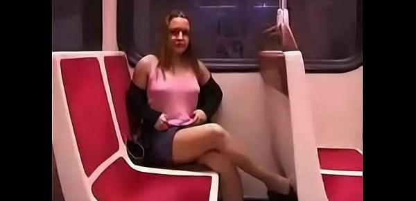  Grupo SFA - Minha Esposa se Exibindo no Metrô